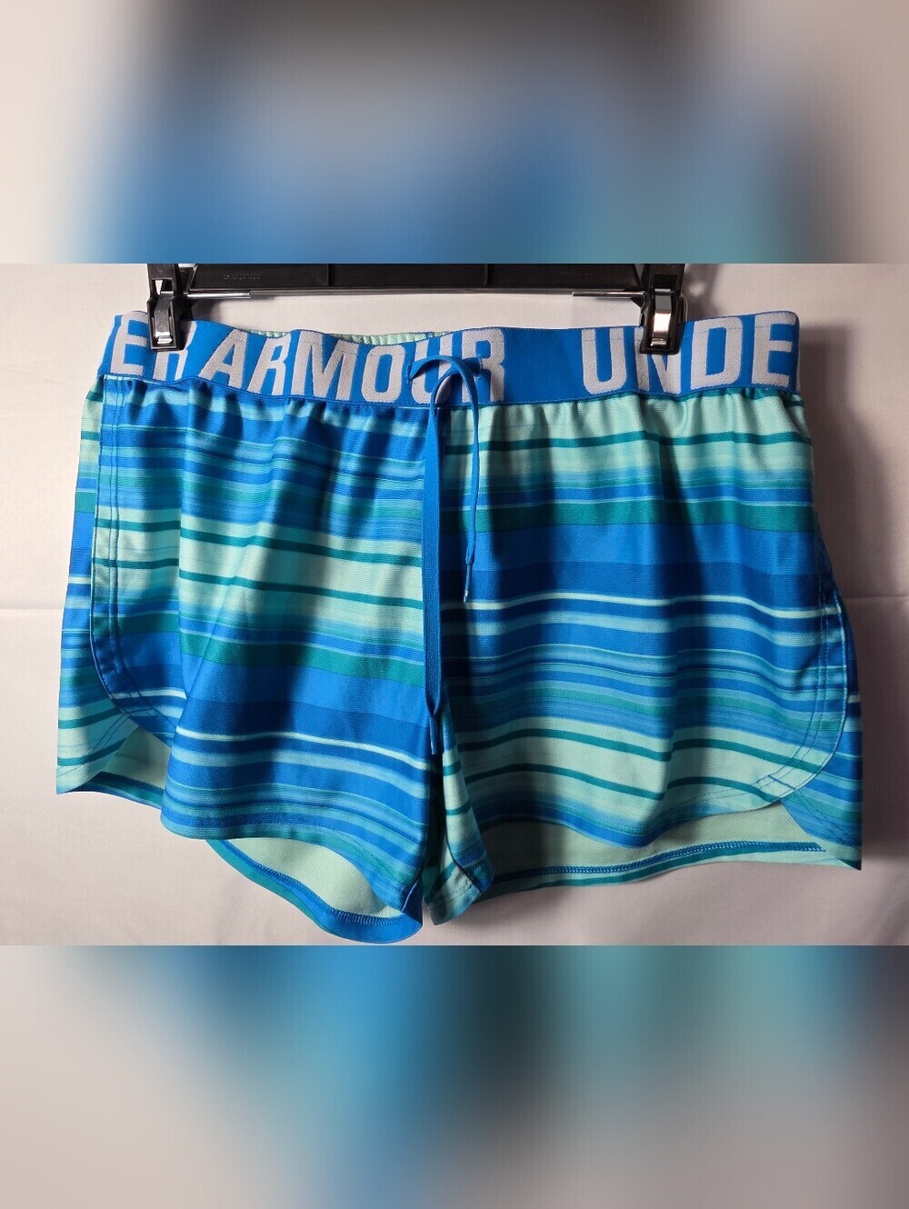 Under Armour Blue & Teal Striped Athletic Shorts Small Running Workout Sport Y2K